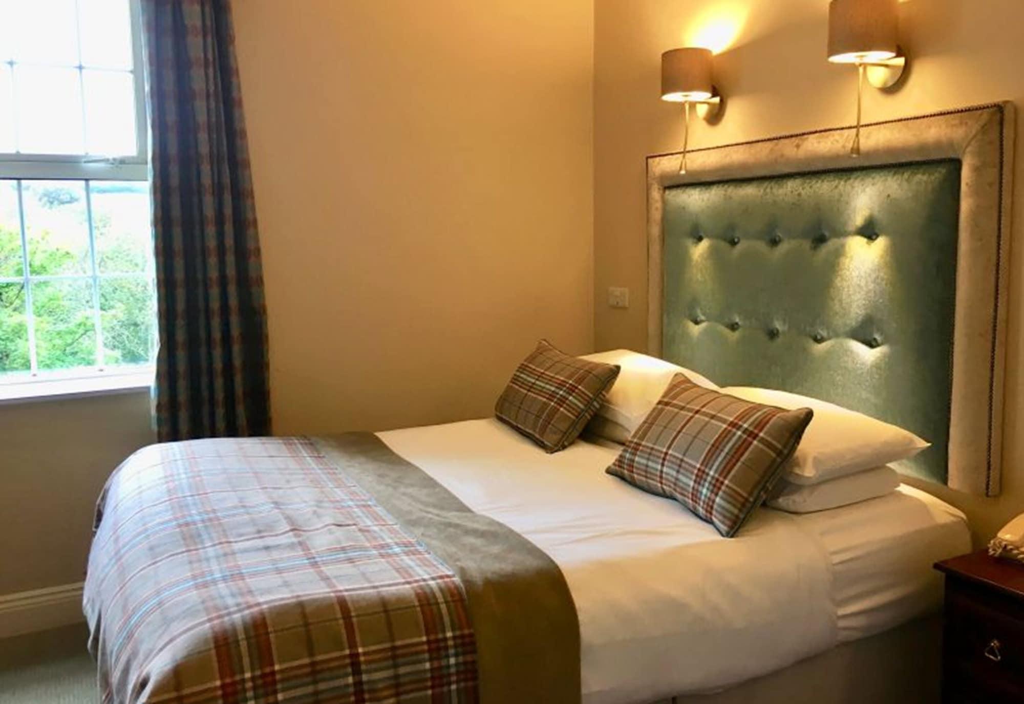 Falls Hotel & Spa 에너스타이먼 외부 사진