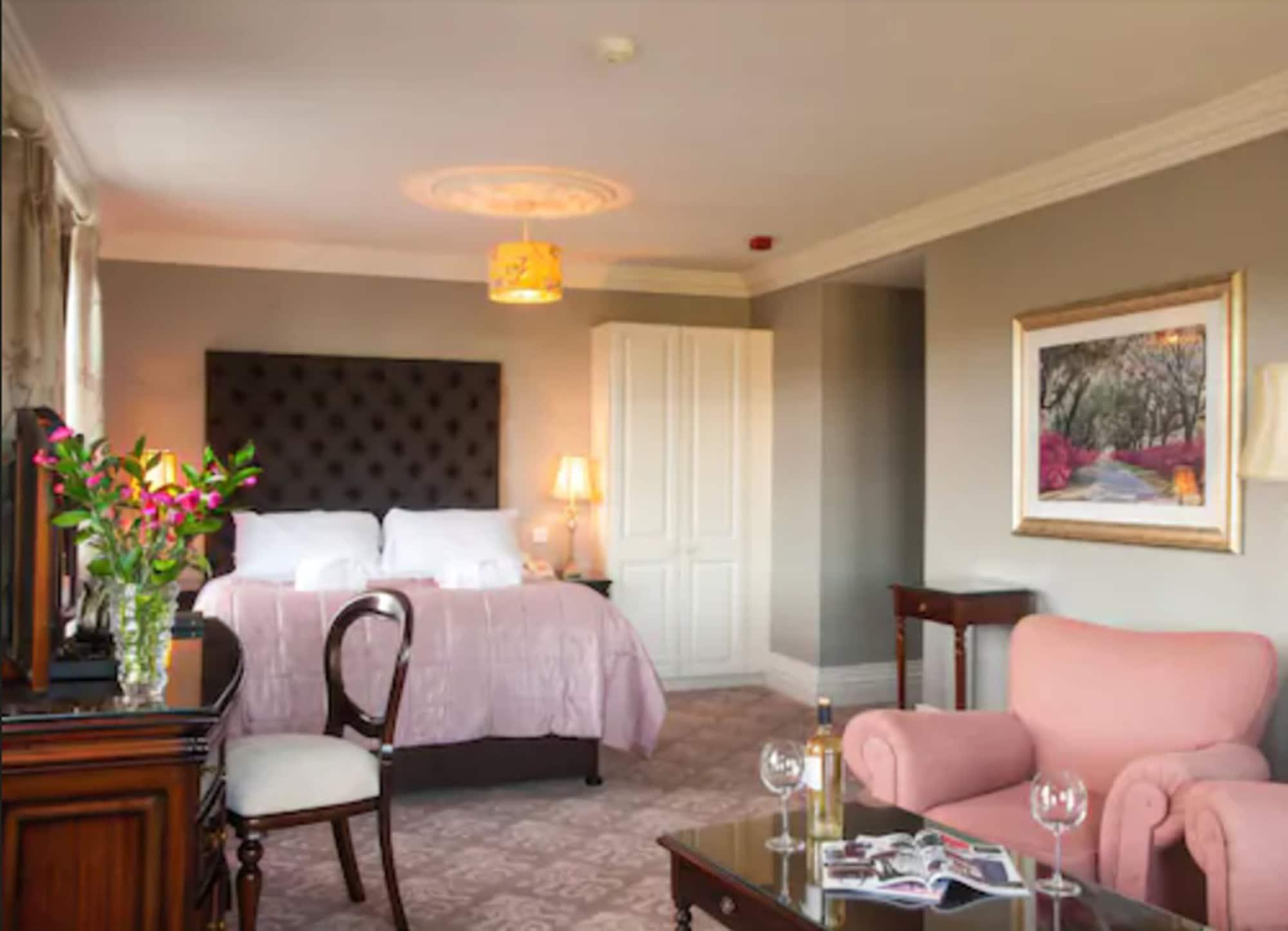 Falls Hotel & Spa 에너스타이먼 외부 사진