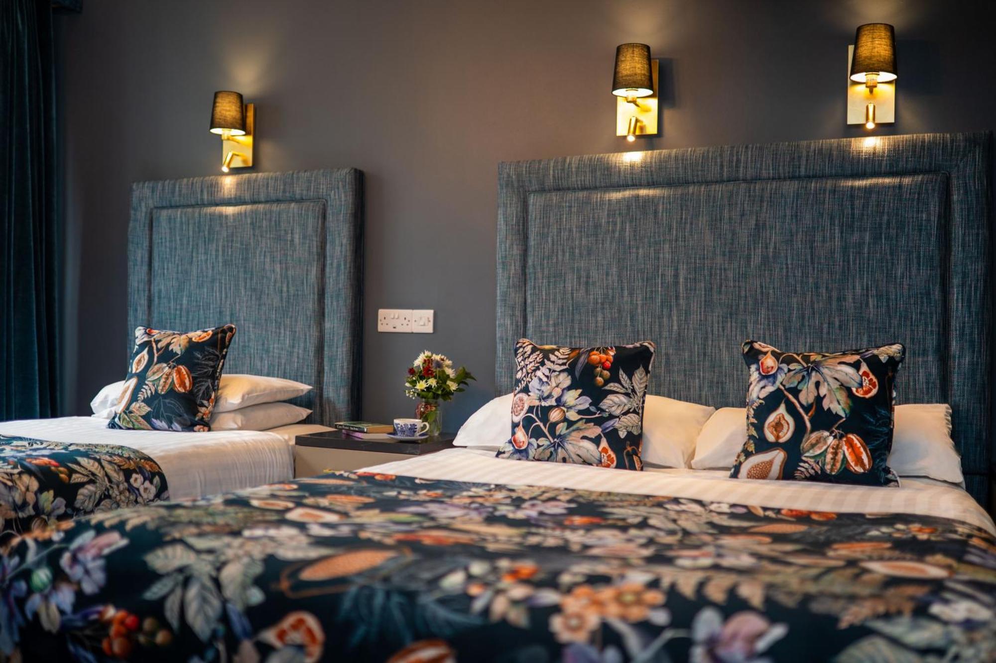 Falls Hotel & Spa 에너스타이먼 외부 사진